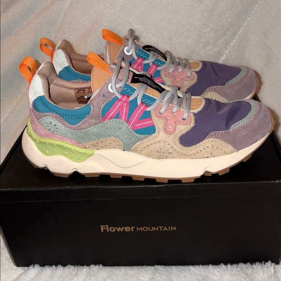 NWT Flower Mountain Yamano 3 Sneaker in Rose-Violet - Picture 11 of 16